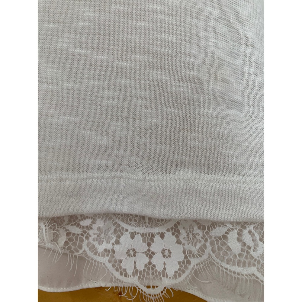 White House Black Market White Lace Split Back Long Sleeve Top Small EUC - Picture 3 of 5